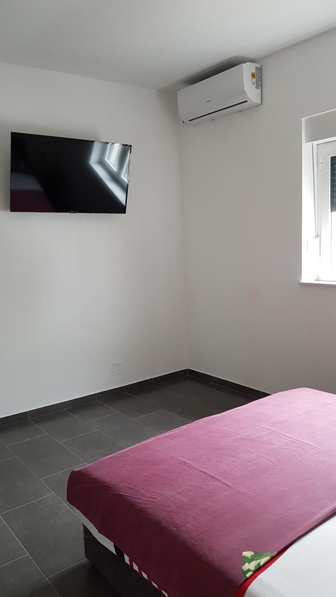 Apartments Star With Pool Биоград на Мору Екстериор снимка